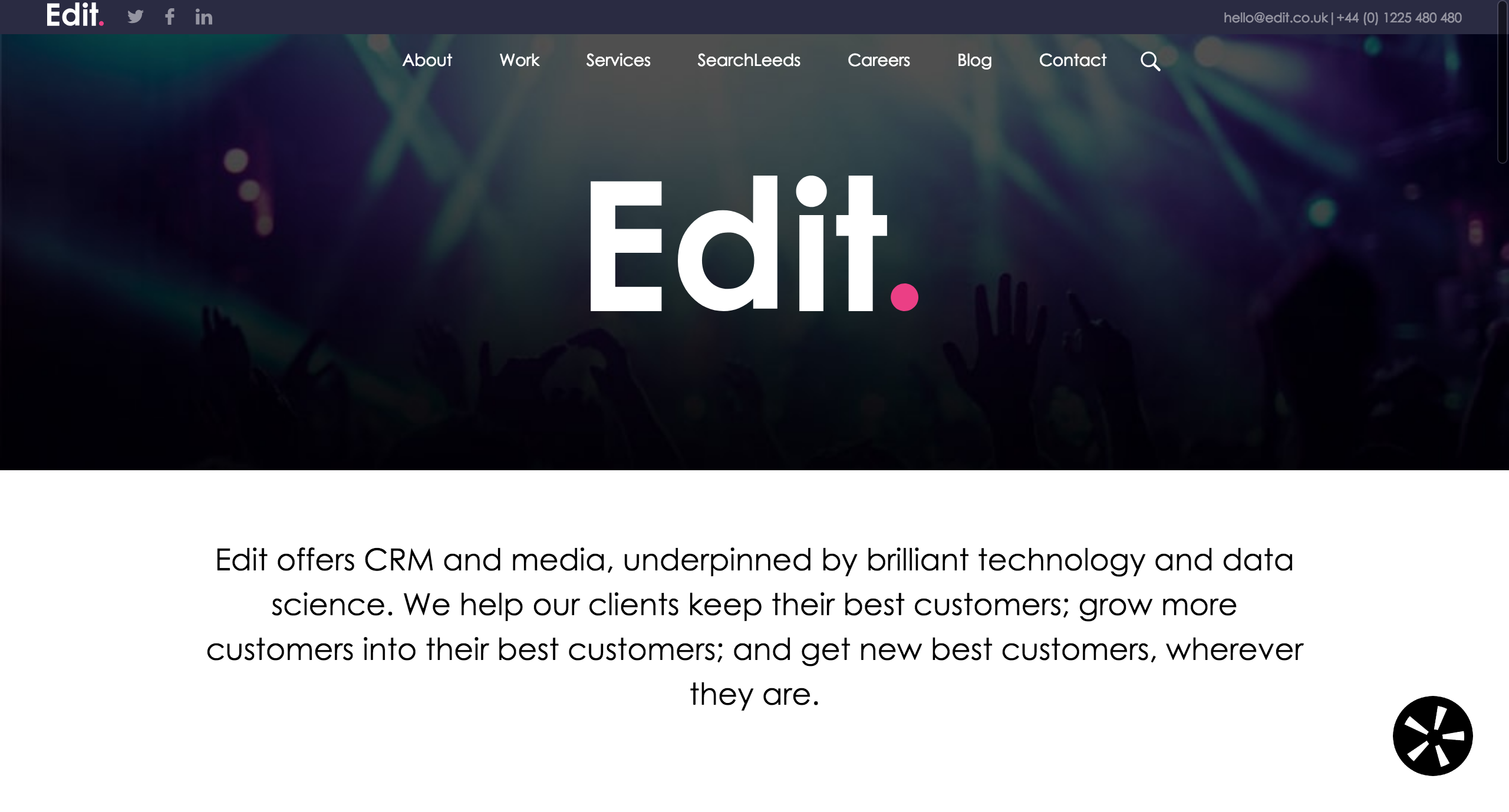 Edit website homepage showing branding and service overview.